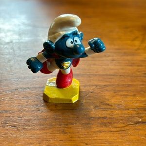 Vintage 1970’s ©️Peyo Bully W. Germany marked Smurf in Superman cape Figurine